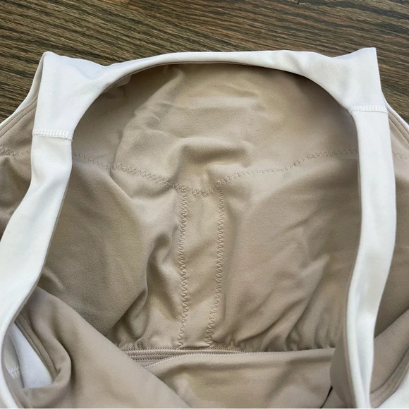 Lululemon x Barry’s white tank top size 4 - Picture 3 of 4